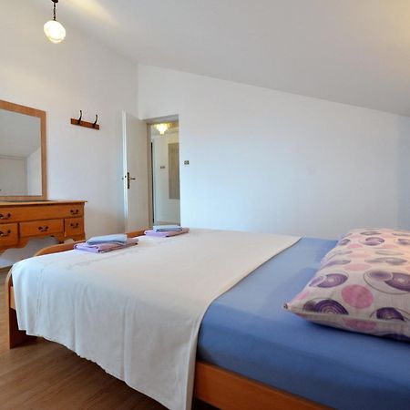 Apartments Viola Betina (Sibenik-Knin) Quarto foto