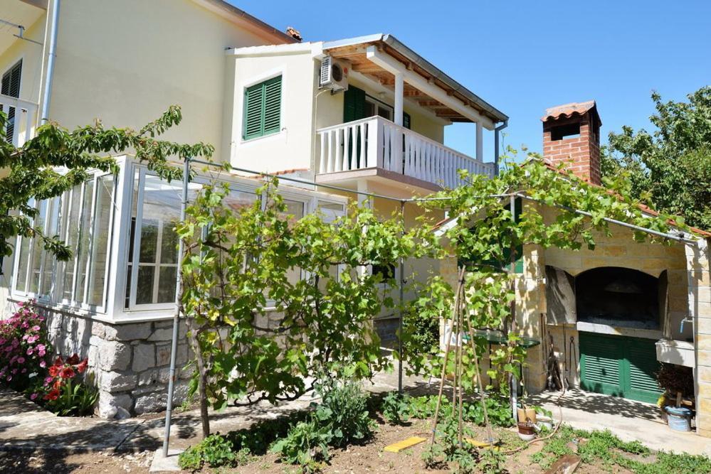 Apartments Viola Betina (Sibenik-Knin) Exterior foto