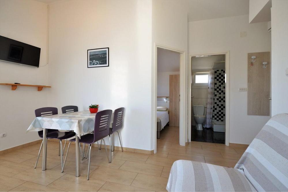 Apartments Viola Betina (Sibenik-Knin) Quarto foto